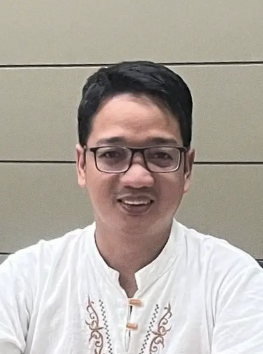 Julius Salvador